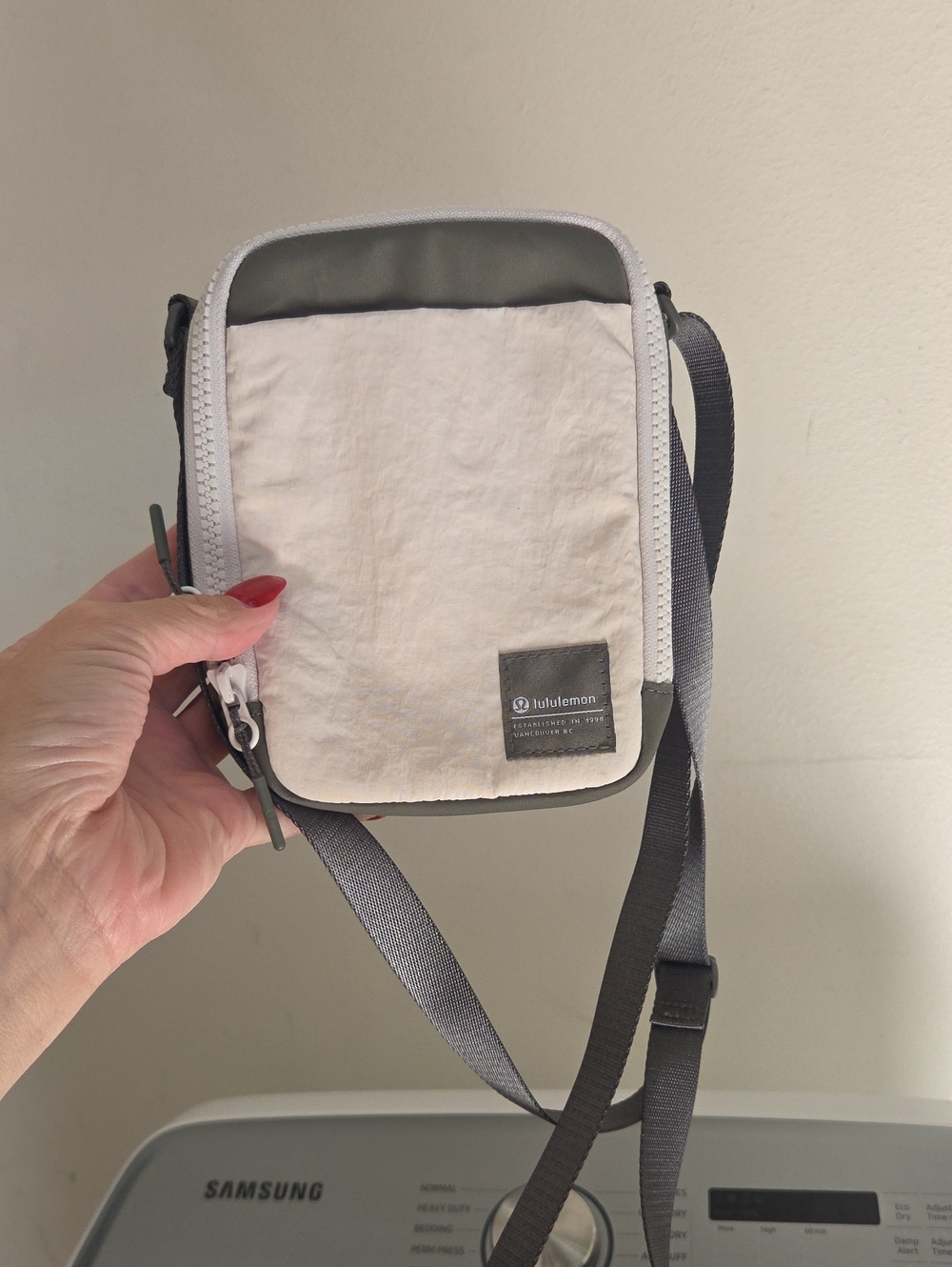 Lululemon Easy Access Crossbody Bag Ivory/Olive Nylon Shoulder Travel Adjustable